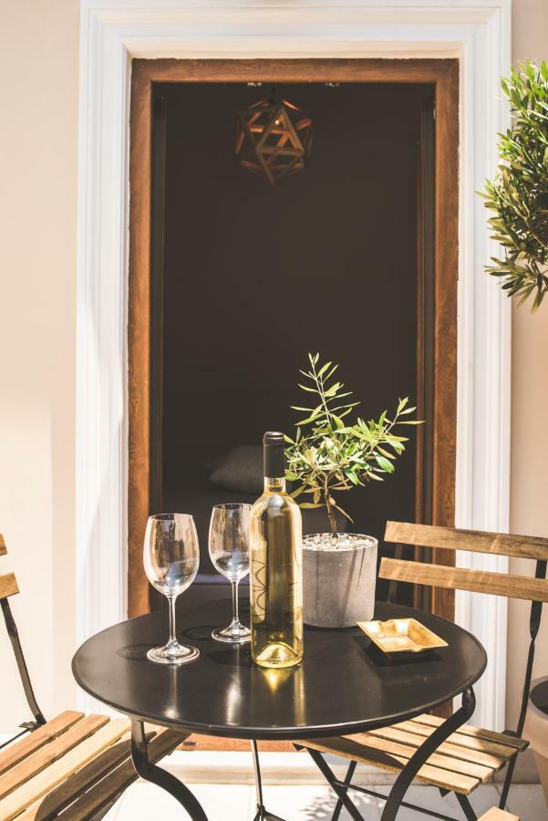 Stone House Near Acropolis - Living Stone Diamond Apartment Athens Ngoại thất bức ảnh